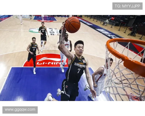 阿特拉斯与蒙特雷激战正酣谁能在这场对决中笑到最后